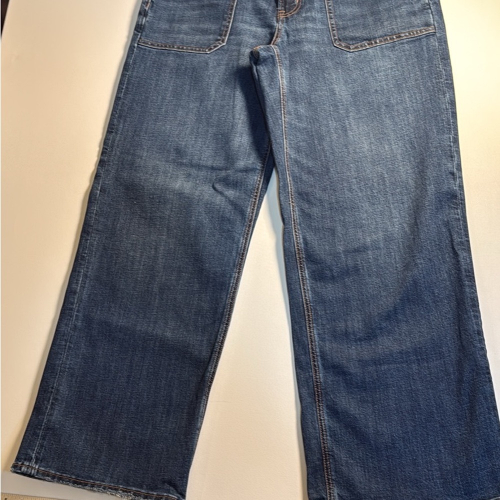American Eagle Outfitters Relaxed Fit Blue Jeans
